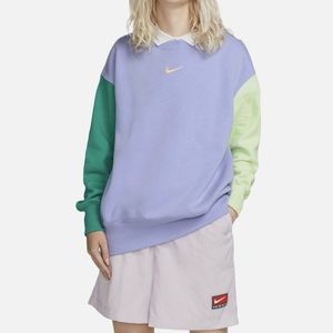 Nike Sportswear Gel Phoenix Fleece Oversized Crewneck Sweatshirt